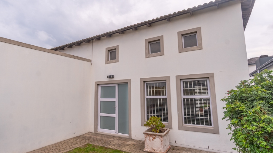 3 Bedroom Property for Sale in Parklands North Western Cape